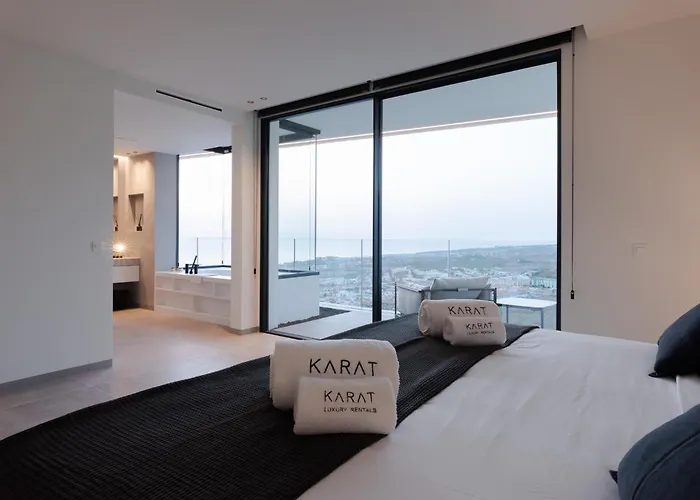 Villa Karat Kai Torviscas *