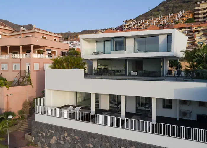 Karat Kai Torviscas Costa Adeje (Tenerife)