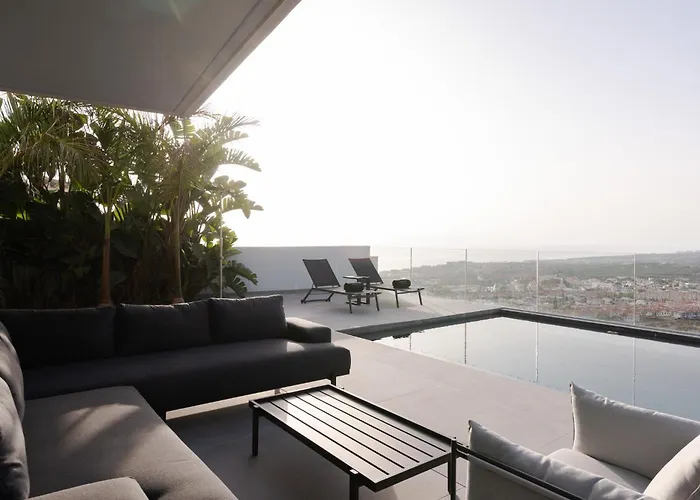 Karat Kai Torviscas Villa